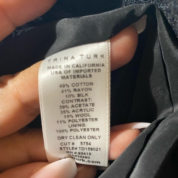 Trina Turk Bronze Metallic and black dress. Size 4 NWT - Picture 11 of 11